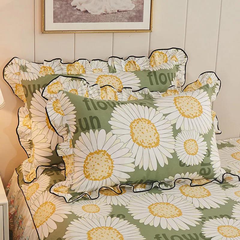 Princess Wind A Pair of Pillowcases Korean Version Cute Lace Pillow Core Cover Cotton Soft Bedding