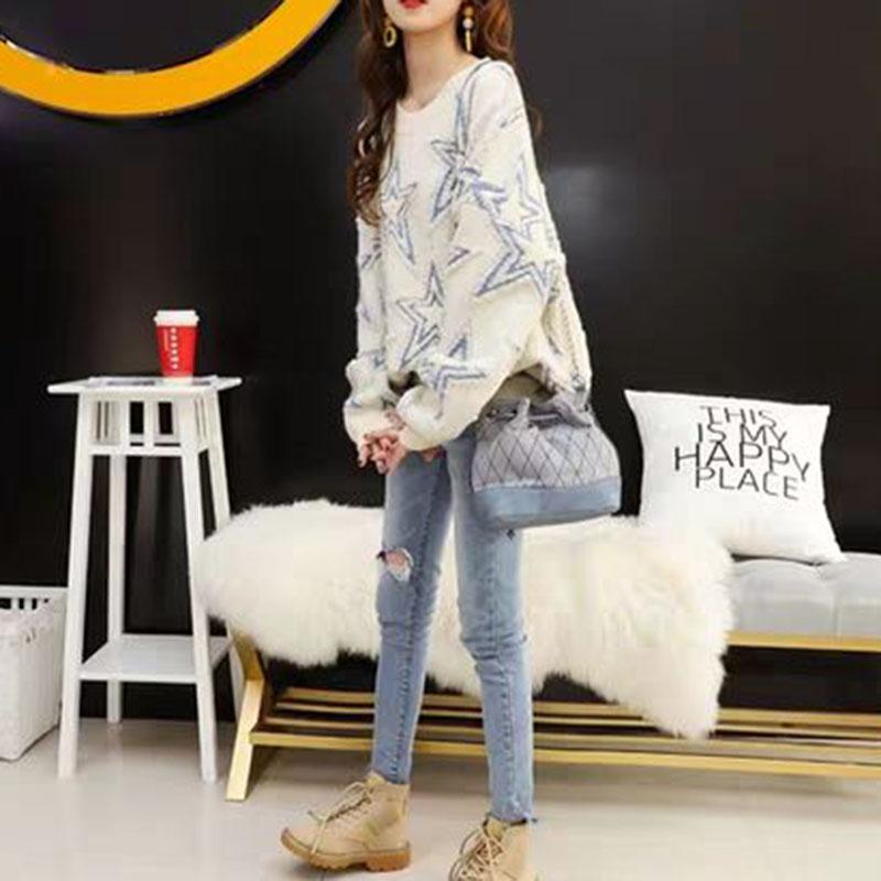 Autumn and Winter Casual Pullover Sweater Loose Casual Knitted Top Star Pattern Female Jacket