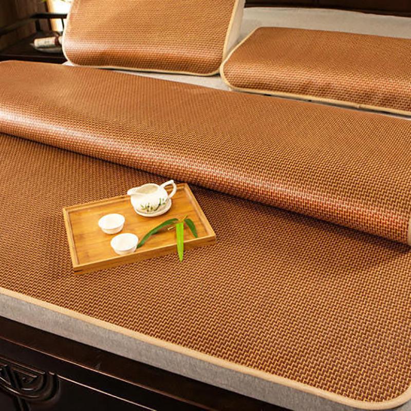 Washable Non-slip Bedding Protection Cover Three-piece Summer Skin-friendly Ice Silk Bed Sheet Mat