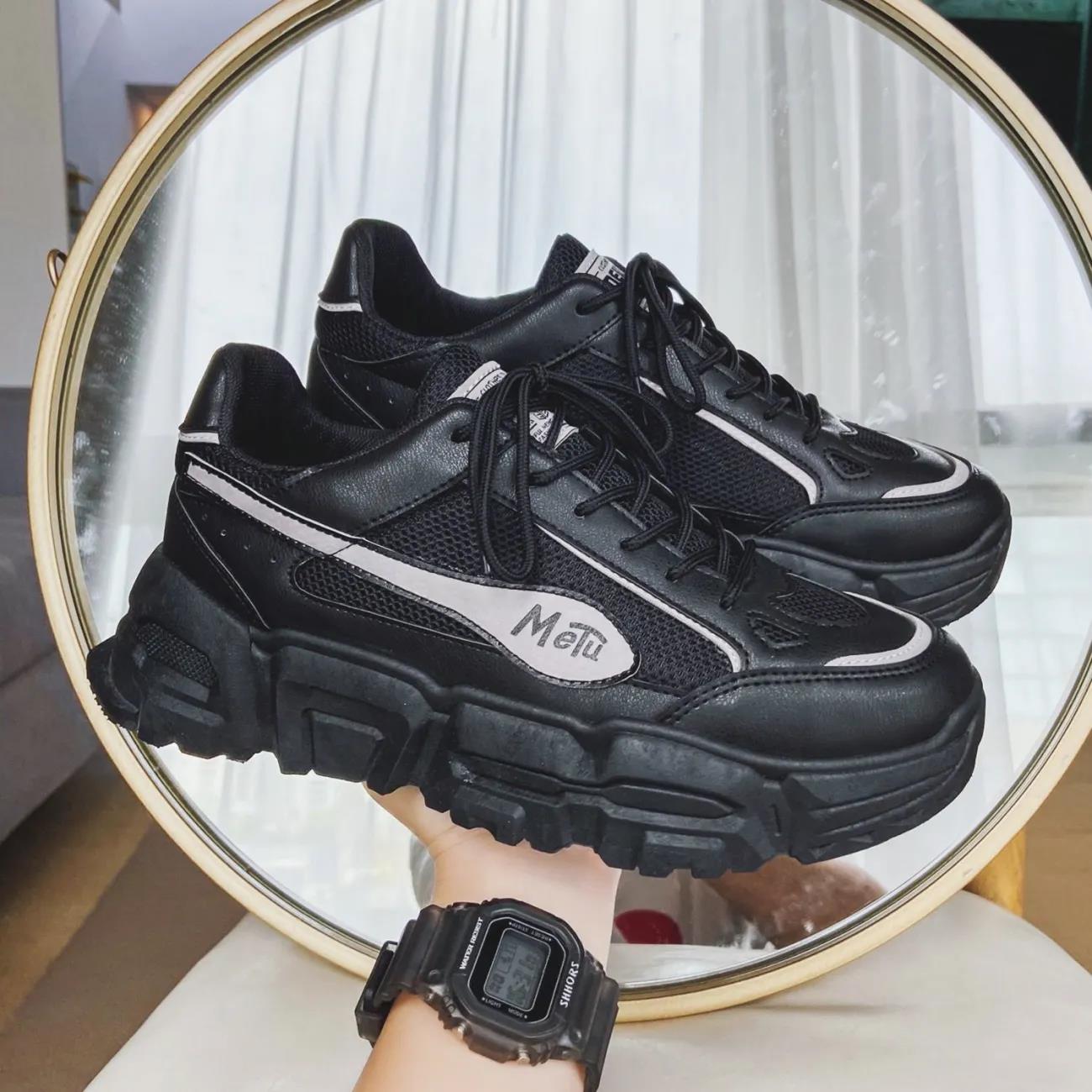 Literary Men's and Women's Shop Men's Shoes Net Red Korean Version of The Trend Sports Shoes Wild Youth Casual Super Ins Dad Shoes