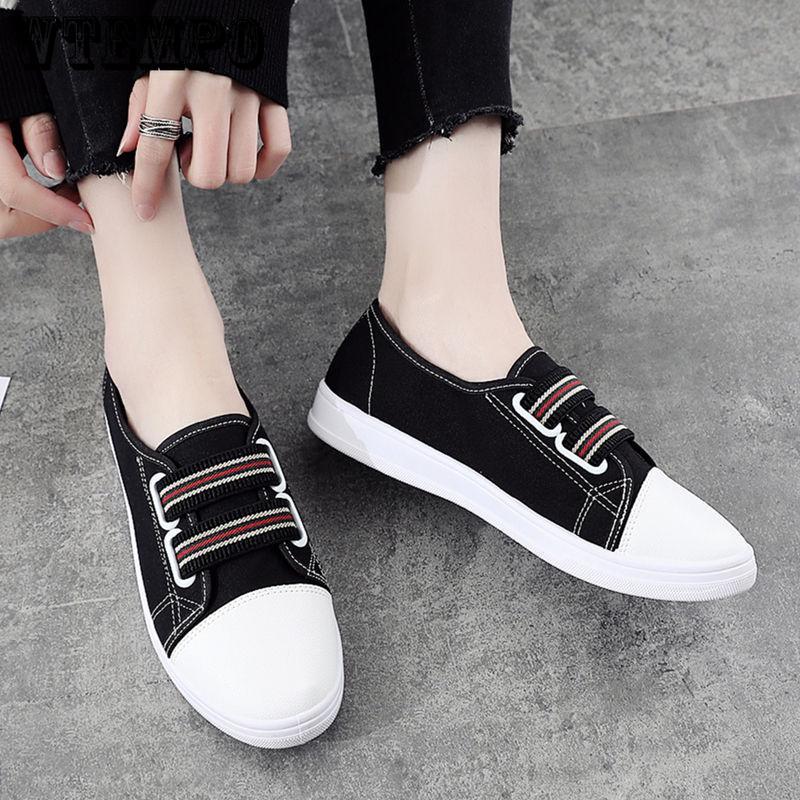 Women's Shoes Flat Lazy Canvas Casual Board Shoes Summer Canvas Slip-on Shoes