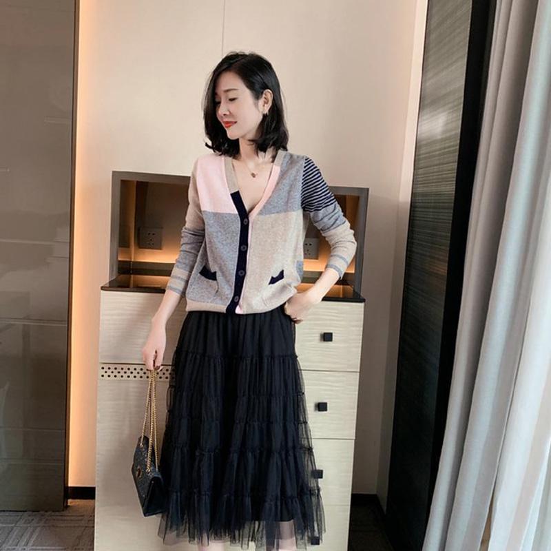 Color-block Knit Sweater Long-sleeved Loose V-neck Sweater Cardigan Jacket Female Spring and Autumn Korean Version of All-match Thin Top
