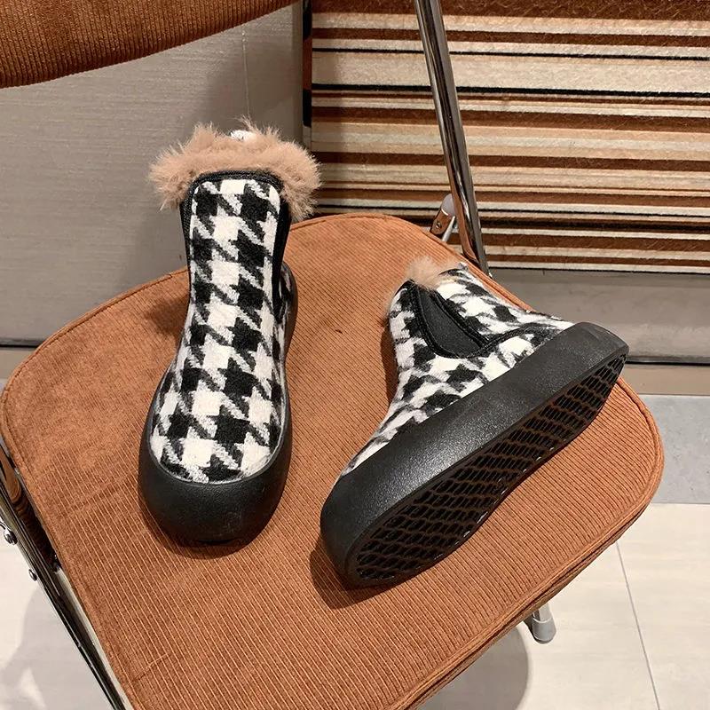 High-top Wool Shoes Women's Winter Korean Retro Thick-soled Plus Velvet Warm Bread Shoes All-match Big-toed Shoes