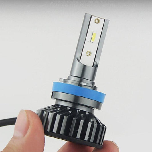 Car Led Big Bulb Super Bright Spotlight Far and Near Beam Headlights H1 H7 H11 9005 Far and Near Integrated H4 Headlights