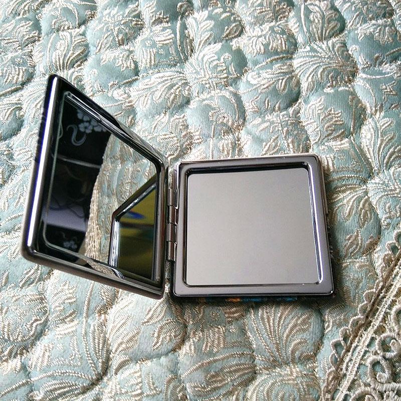 3D vision Double-sided Mirror with Flip Cover PU Ladies Makeup Mirror Collapsible Must-have Makeup for Travel Appointment Portable HD Thin and Light