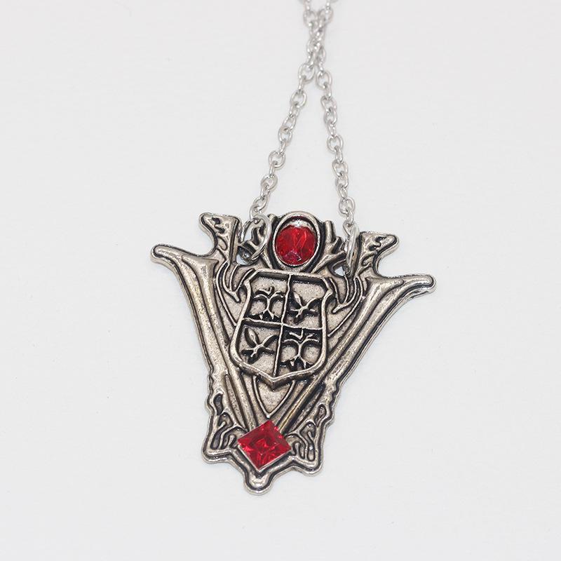 States Film and Television Twilight New Moon Crest Tower Clock Necklace Moon Crest Volt
