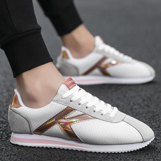 2021 New Summer Sports Shoes Mesh Breathable Soft Sole Sports Running Shoes