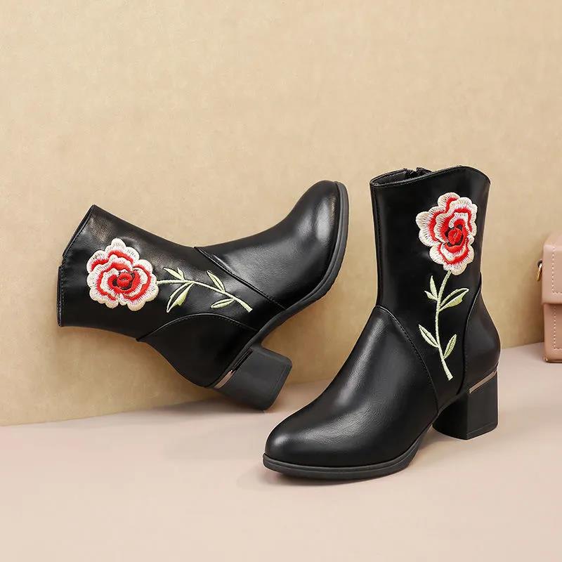 Autumn and Winter Ethnic Embroidered Shoes Plus Velvet Women's Short Boots Thick Heel Warm Women's Cotton Shoes