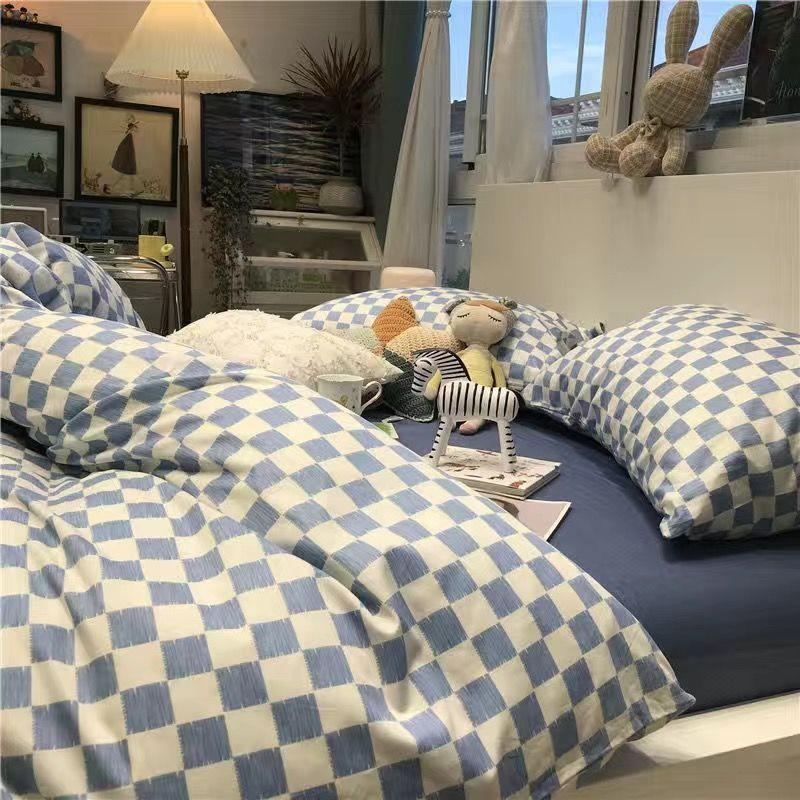 Nordic Style Light Luxury Four-piece Bed Linen Autumn and Winter Brushed Duvet Cover Simple and Fashionable Checkerboard Bedding Set