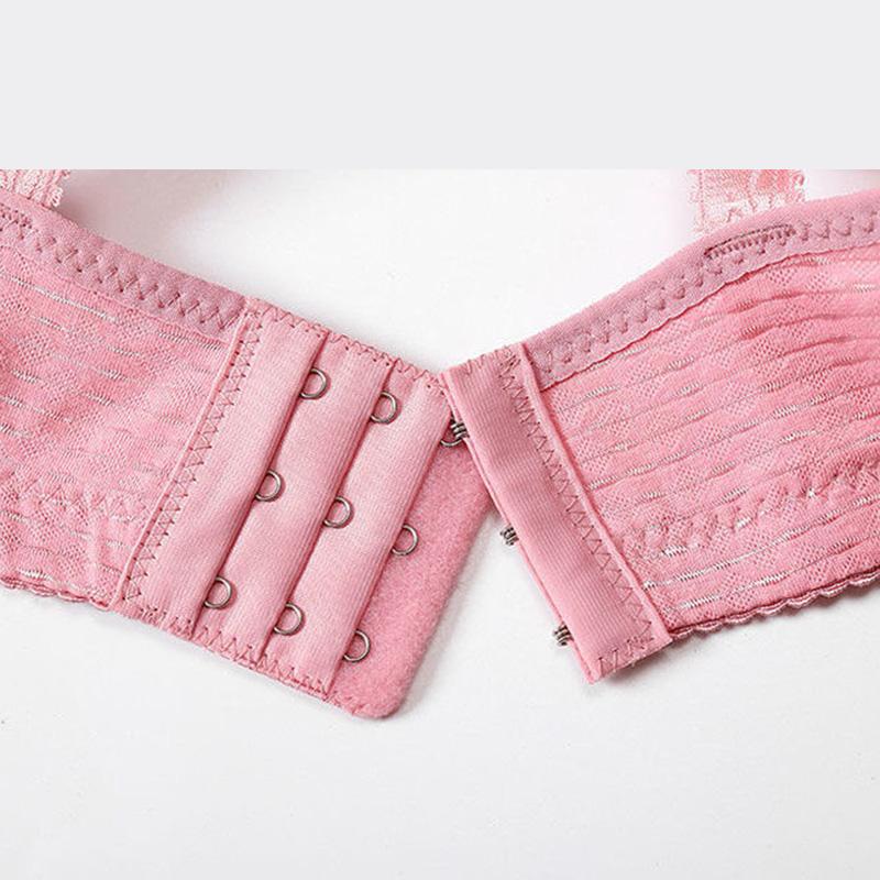 Thin, Breathable Large Size Bra Gather No Steel Ring Underwear Bra Lightweight Breathable Embroidered Pendant Comfortable and Soft