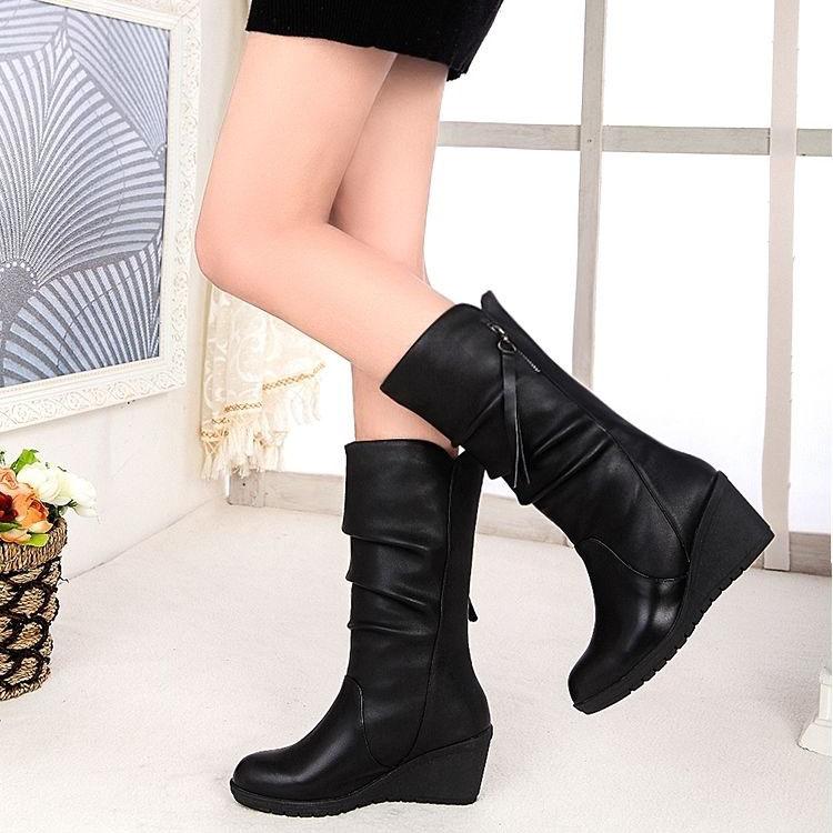 Women's Autumn and Winter Wedge-soled Boots Versatile Long Plush Boots Black Thick Heel Large Size Pleated Boots
