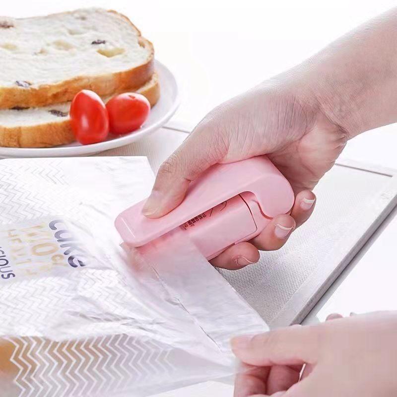Portable Mini Home Heat Sealing Machine Seal Packing Plastic Bag Sealer