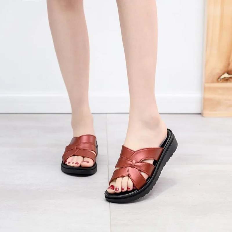 Women's SlippersSummer Soft Bottom Wear-resistant Breathable Slippers Waterproof Non-slip
