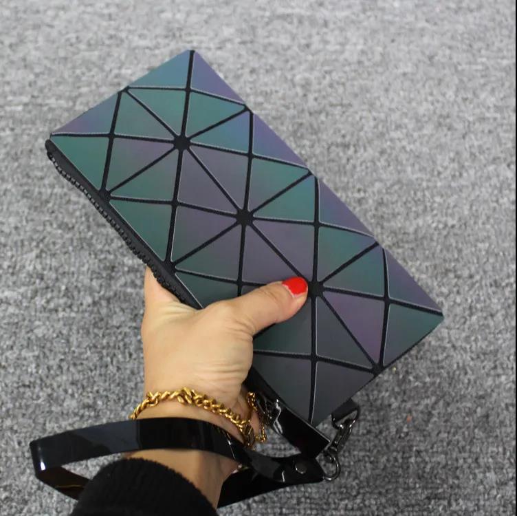 Luminous Women Clutches Bag Portable Large Capacity Wallets with Coin Pocket Zipper Purse