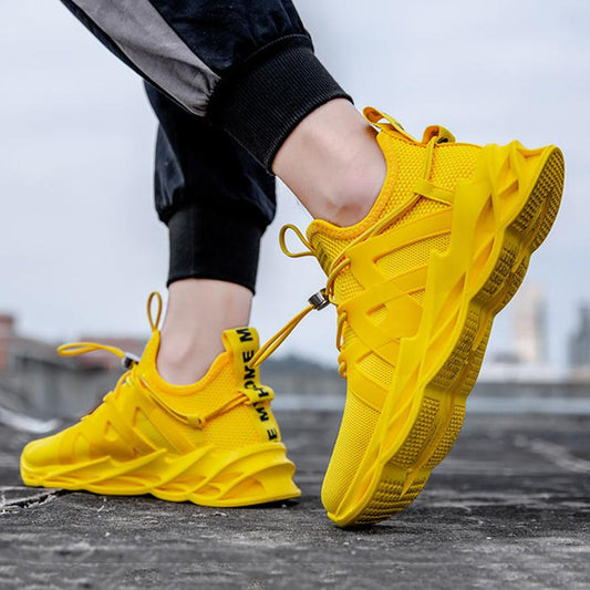 Trendy All-match Sports Casual Shoes Breathable and Deodorant Mesh Shoes Iron Horse Clearance Basketball Shoes