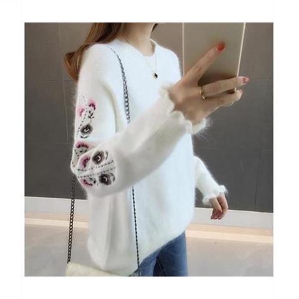 Round Neck Embroidered Top Loose Casual Long-sleeved Sweater All-match