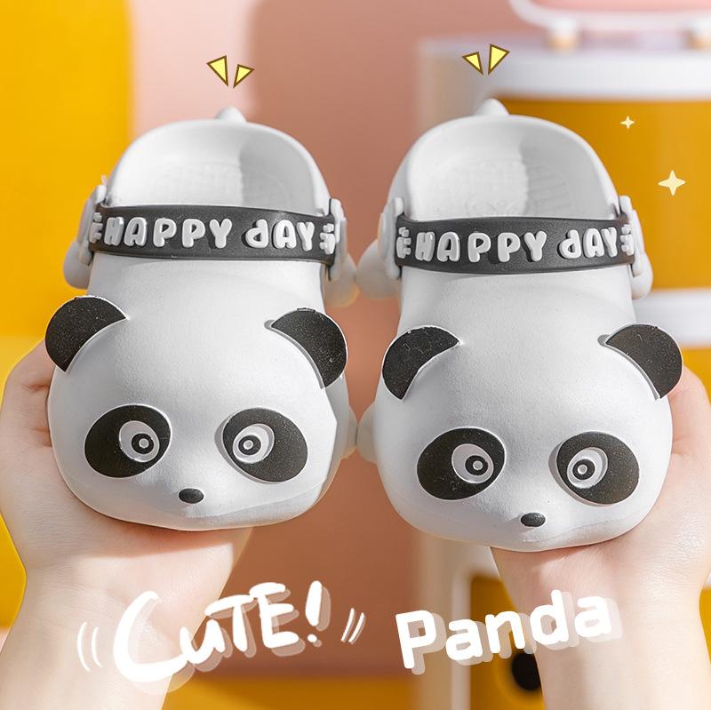 Kid Sandals and Slippers Summer Cartoon Panda 1-4 Years Old Children's Outdoor Slippers Boys and Girls Non-slip Slippers
