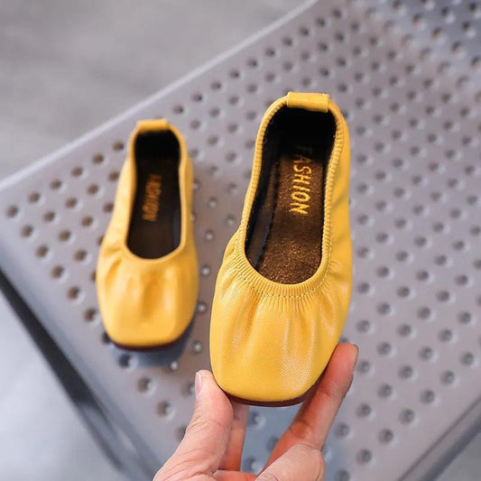 Girls' Leather Shoes Summer Girls' Shallow Mouth Single Shoe Korean Version Egg Roll Shoes Soft Soles Set Feet Spring and Autumn