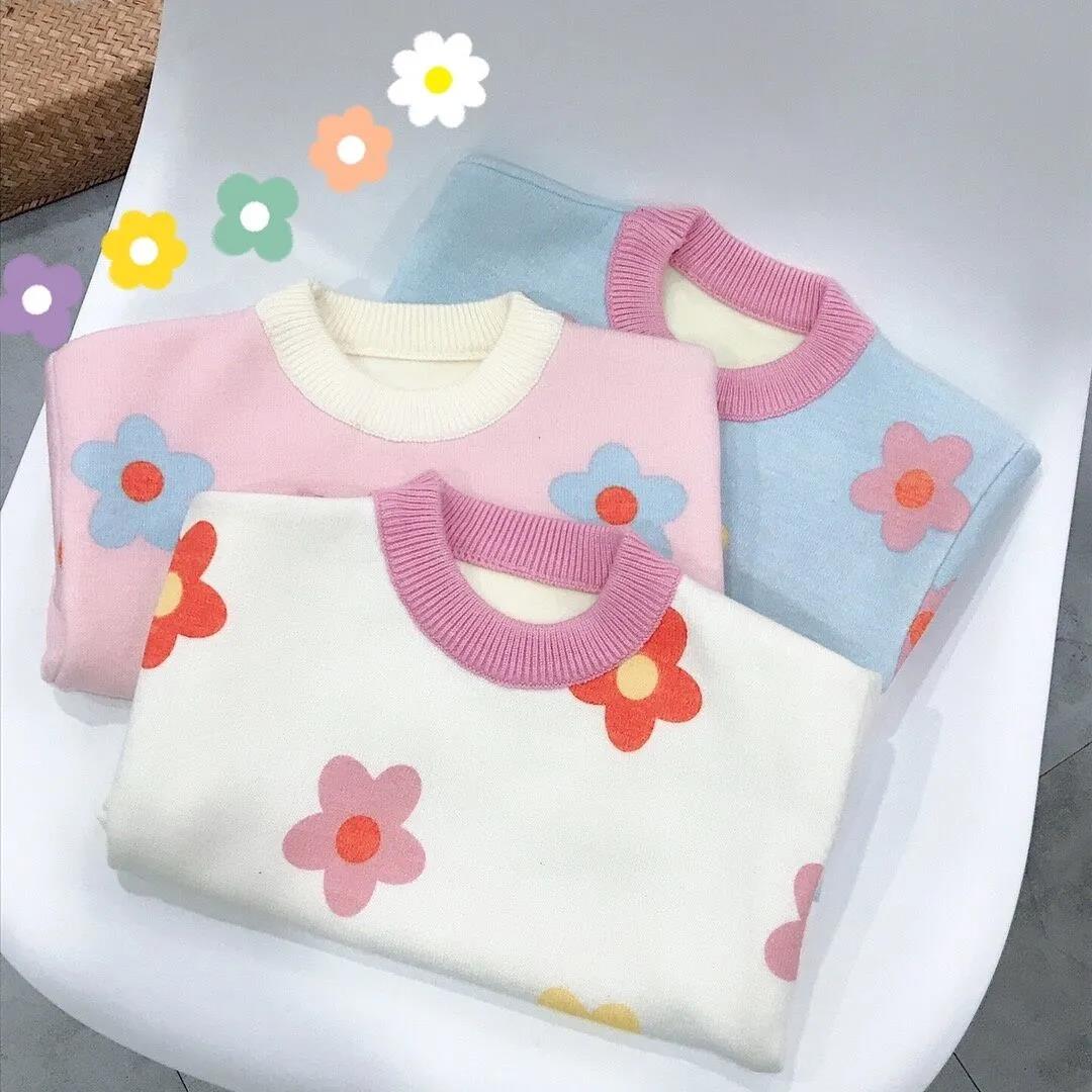 Girls Sweater Children's Clothing Baby Girl Children's Sweater Winter Plush Warm Small and Medium-sized Children's Round Neck Pullover Sweater