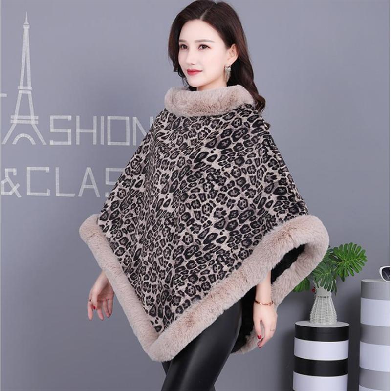 Women's Leopard Print Cape Shawl Autumn Winter Plus Velvet Thick Sleeveless Bat Blouse Jacket with Fur Collar Stand-up Collar Pullover Cloak Mantle