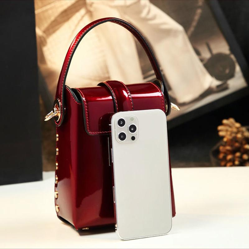 Small Leather Bag, Fashion Trend, Female Bag, Mobile Phone Bag, Mini Satchel, All-match Western-style Patent Leather Handbag