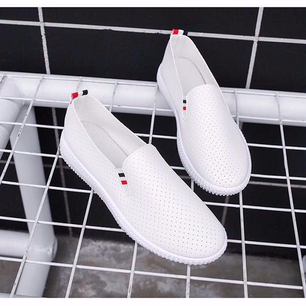 Women's Sneakers White Flat Shoes Hollow Ladies Loafers Pu Leather Slip on Shoes Low-heel Casual Shoes Espadrilles