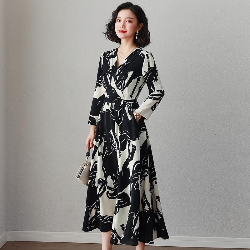 Floral skirt woman long dress large size long sleeve dress female spring and autumn clothing