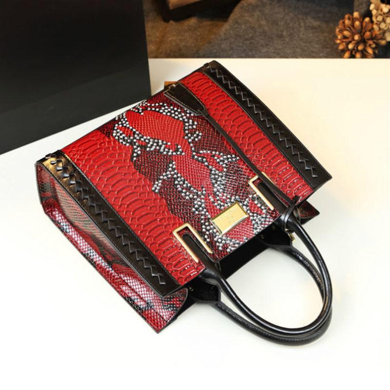 Leather Texture Women's Bag Fashion Shoulder Handbag Middle-aged Mother Elegant Shopping Bag