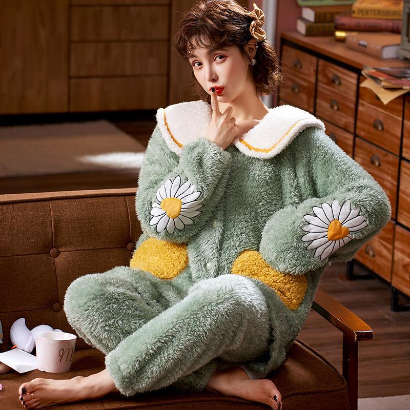 Ladies Cartoon Pajamas Autumn and Winter Coral Velvet Thickening Plus Velvet Pajamas Winter Warm Flannel Long-sleeved Plus Size Home Service
