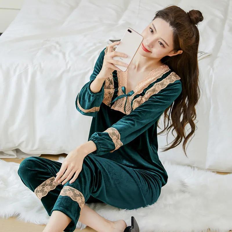 Women's Lace Bow Knot Gold Velvet Pajama Set V-Neck Solid Color Loose Comfortable Two-piece Set Out Wear Long Sleeves Nightgowns Sleeping Set