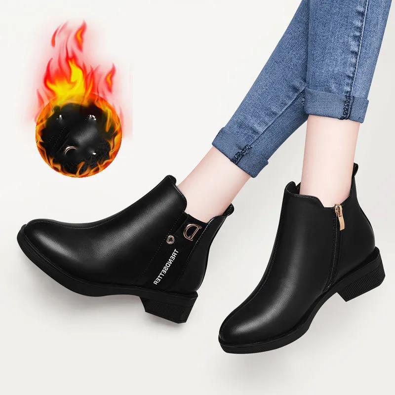 High-quality Soft Leather Short Boots Women's Thick Heel Women's Boots Winter Mom Women's Shoes All-match Flat Chelsea Boots