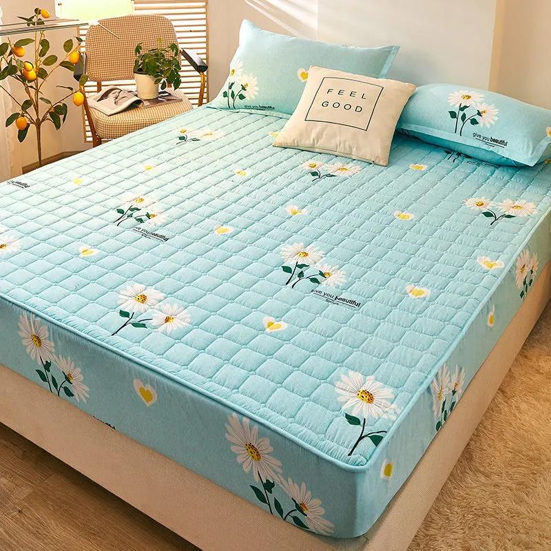 Thickened Mattress Cover Quilted Bed Sheet Cover Single and Double Skin-friendly Breathable Mattress Dust Cover Simmons Protective Cover