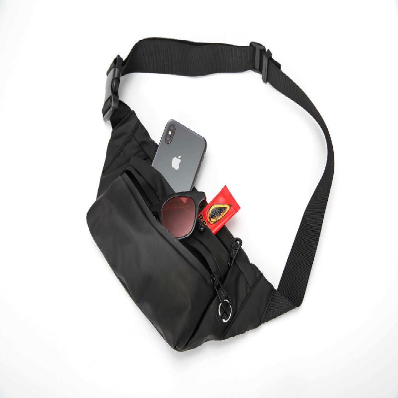 Pocket Men's Waterproof Leather Large-capacity Shoulder Bag Outdoor Riding Sports Messenger Bag