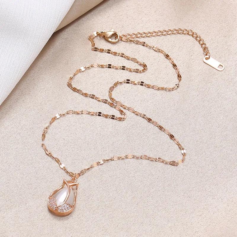 Tulip Flower Pendant Necklace Flash Diamond Exquisite Pendant Advanced Gold-plated Personality Clavicle Chain Give A Friend Gift Jewelry
