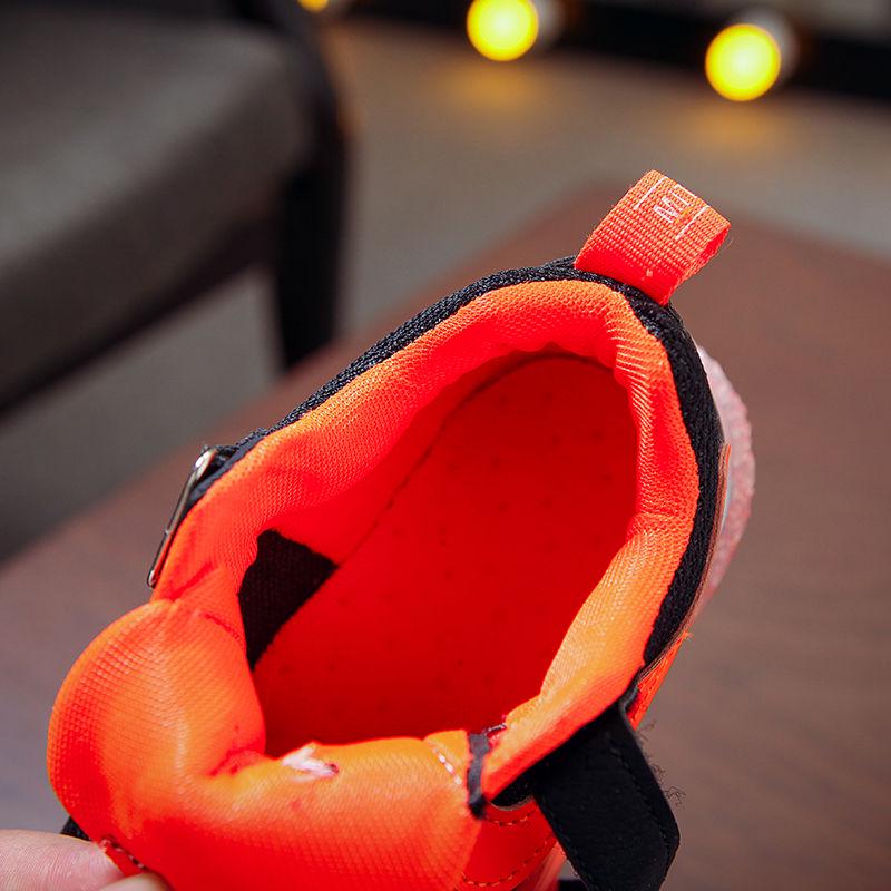 Children's Shoes Lightweight Air Cushion Shock Absorption Children's Boys and Girls Luminous Shoes