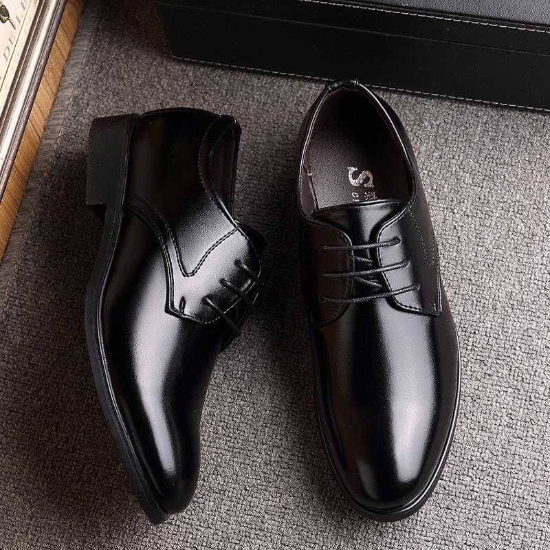 Men Leather Shoes Business Casual Wedding Flat Slip-on Shoes Black Shiny Non-slip Wear-resistant Sole