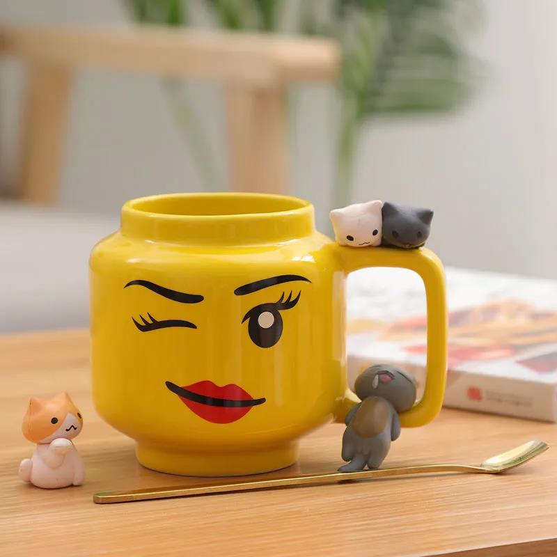 250ml Smile Ceramic Mug Men and Women Expression Cartoon Coffee Home Breakfast Milk Cereal Cup Children Christmas Gift Cups