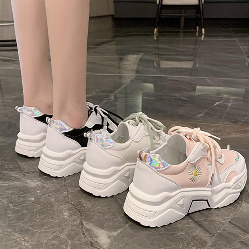 Korean Style Female Student Breathable Shoes Spring and Summer Fashion All-match Platform Sneakers Casual Outdoor Running Shoes