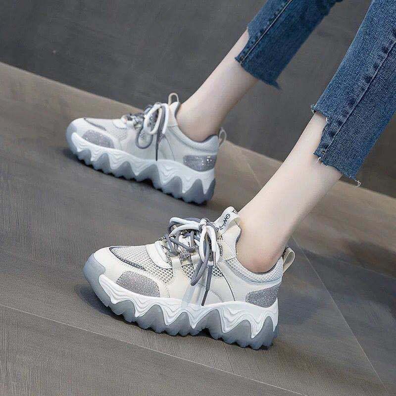 Sports Shoes Women Spring All-match Thick-soled Breathable Casual Shoes Mesh Sports Shoes Comfortable and Light