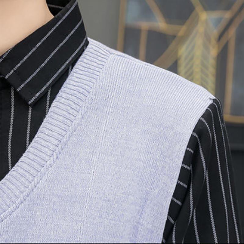 Plus Velvet Autumn and Winter Men's Sweater Fake Two-piece Sweatshirts Trend Slim Knit Sweater Solid Color Wool