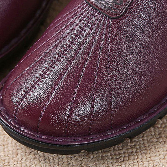 Single Shoes Women's Flat Bottom Spring and Autumn New Peas Shoes Shallow Mouth Grandma Shoes Wild Korean Student Work Shoes Mother Shoes
