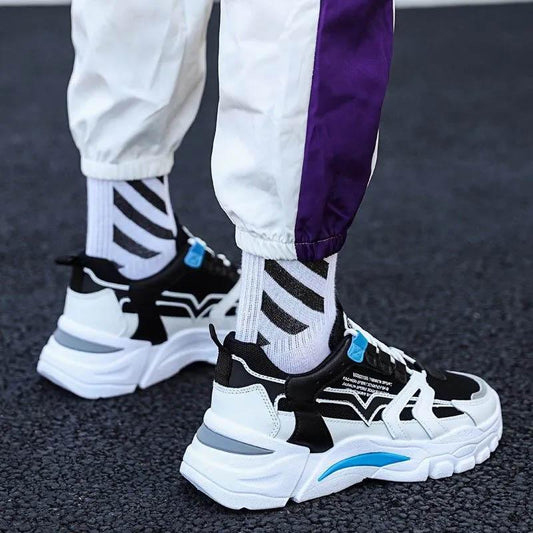 Boys Shoes Spring Mesh Breathable Boys Handsome Youth Sports Shoes Comfortable Breathable Soft Running Shoes