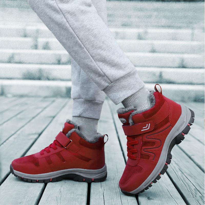 Walking Shoes Winter Cotton Shoes Plus Velvet Warm Leather Surface Waterproof and Ski-proof High-top Snow Boots Female