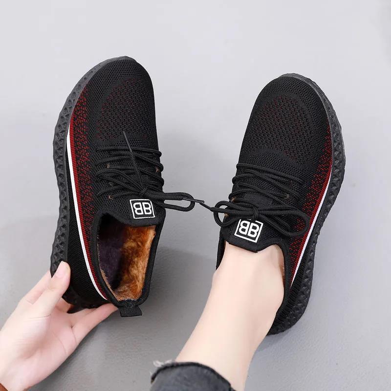 Winter Women's Cotton Shoes Plus Velvet Padded Anti-skid and Waterproof Soft-soled Warm Casual Shoes