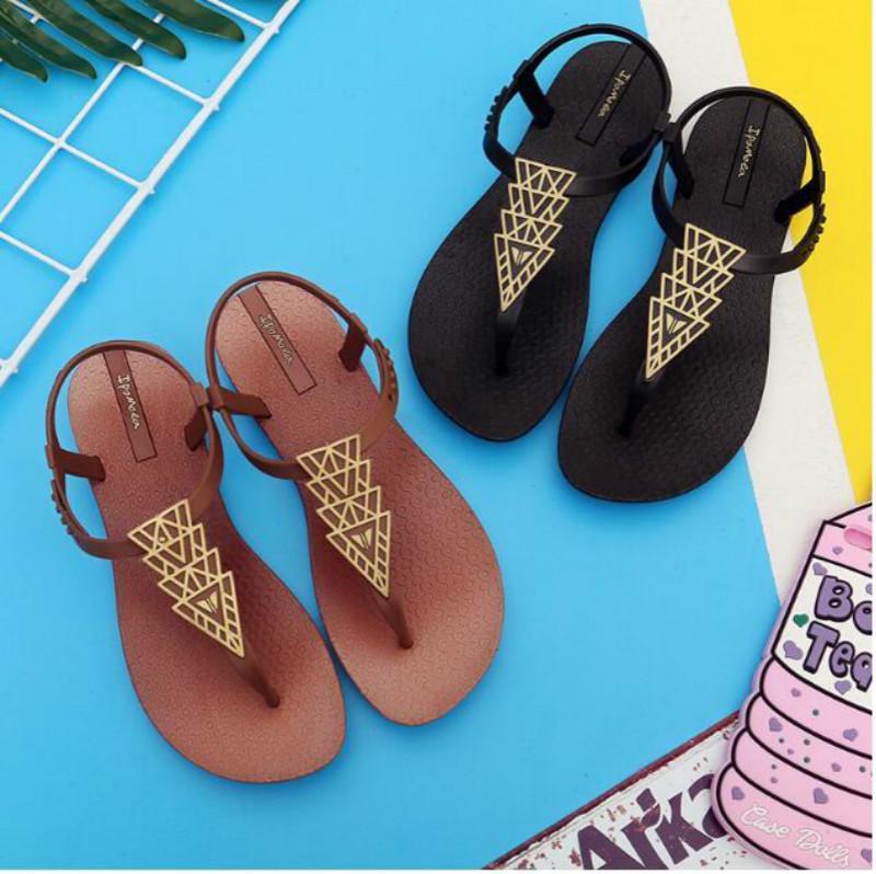 Sandals Women Xia Ping with 2020 Bohemian Ethnic Style Flat Bottom Wild Holiday Beach Sandals