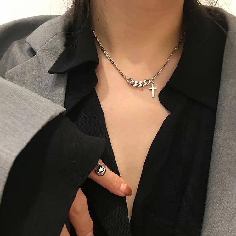 Cross Pendant Sweater Chain Retro Necklace Clavicle Chain Korean Personality Pendant Necklace Choker Necklaces for Girls