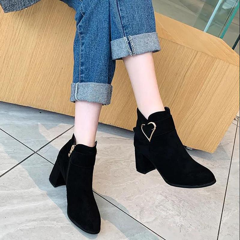 Women's Frosted Thick Heel Plus Size Short Boots Simple Love High Heel Fashion Boots Autumn and Winter Women's Side Zipper Boots