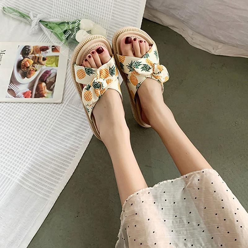 Women Open Toe Sandals and Slippers Women's Summer  Thick-soled Beach Shoes Seaside