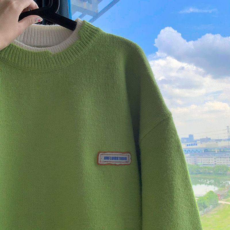 Fake Two White Sweaters for Boys and Girls In Autumn and Winter Loose and Lazy Style Couples Knit Sweater