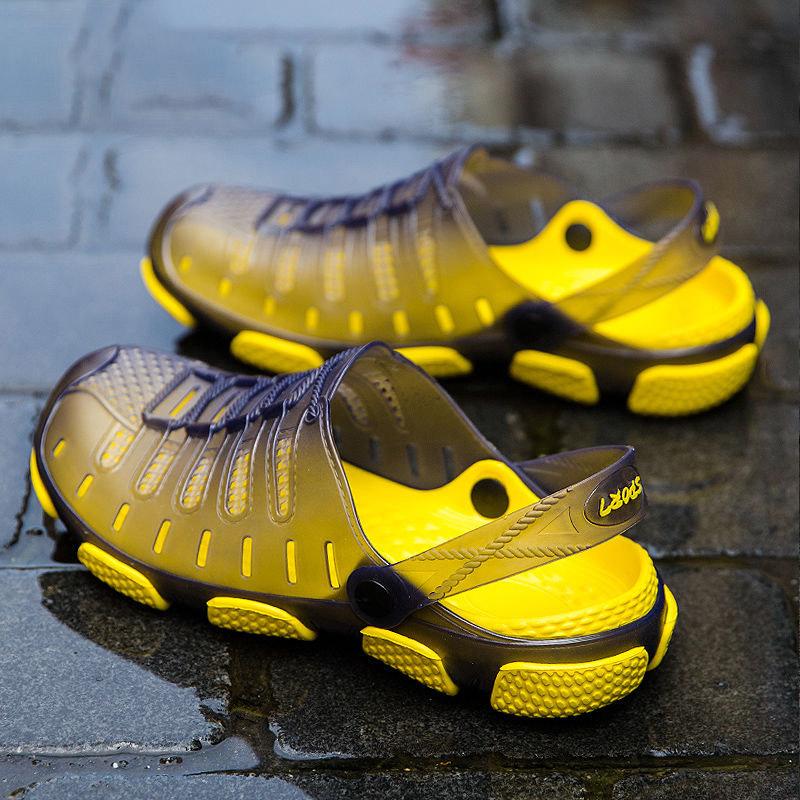 Men Sandals EVA Breathable Beach Shoes for Men Light Solid Summer Male Sandals Size 40-45 Casual Men Slippers